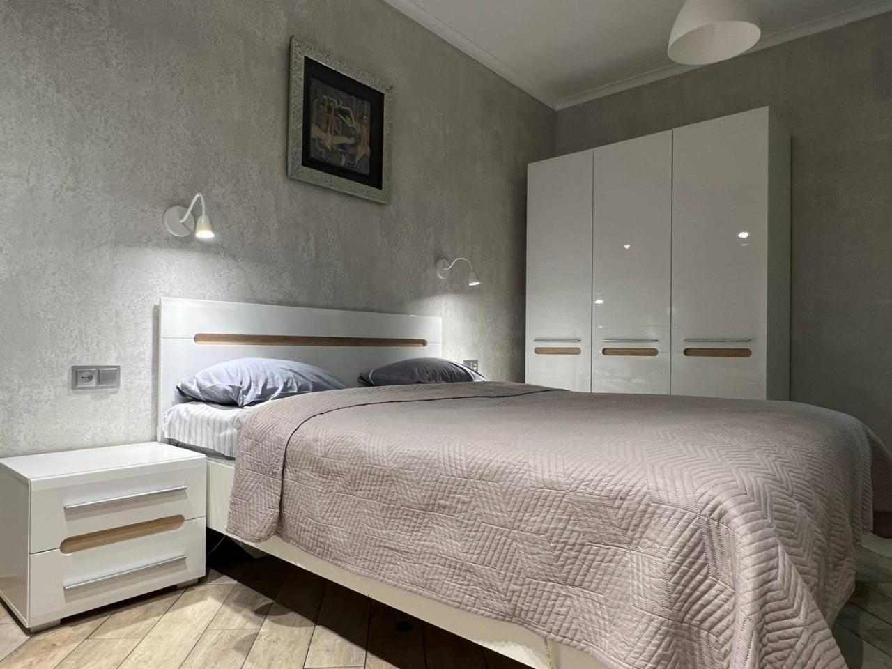 Green Apartments TTchernihiv Extérieur photo