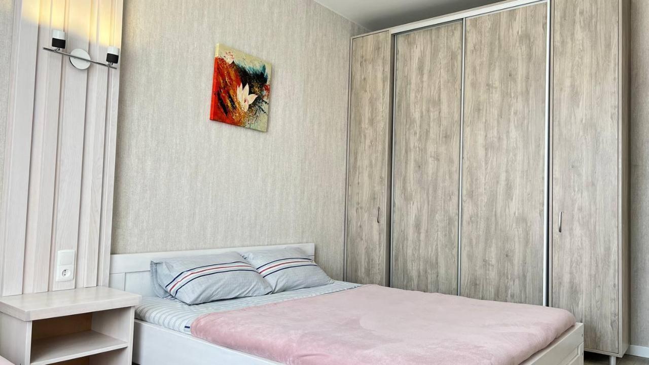 Green Apartments TTchernihiv Extérieur photo